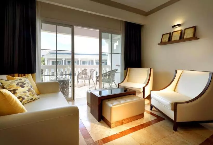 Fotos del hotel Grand Palladium Lady Hamilton Resort &amp; Spa All Inclusive:  13