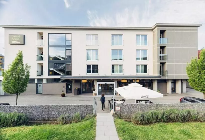 Fotos del hotel Harry S Home  Linz:  15