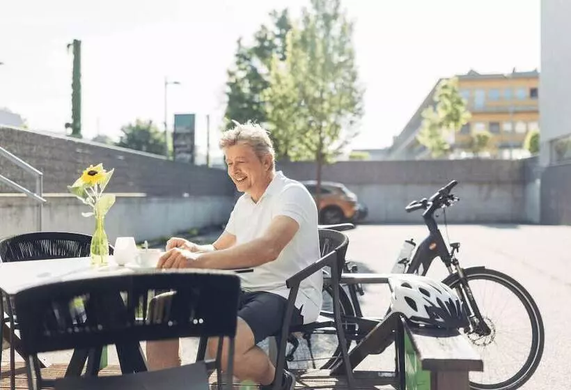 Fotos del hotel Harry S Home  Linz:  6