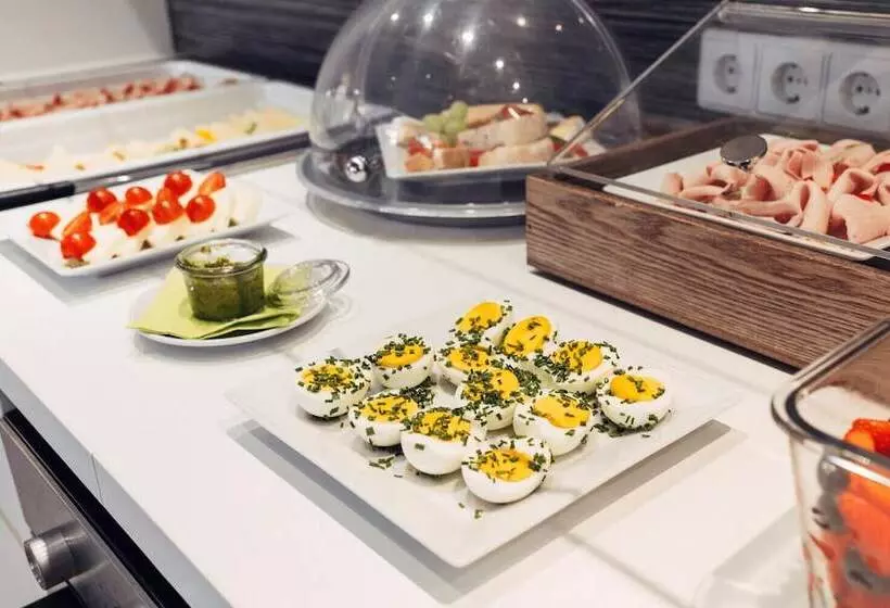 Fotos del hotel Harry S Home  Linz:  11