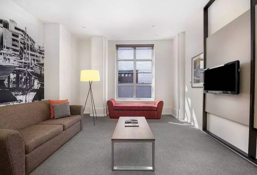 Fotos del hotel Mantra One Sandy Bay Road:  2