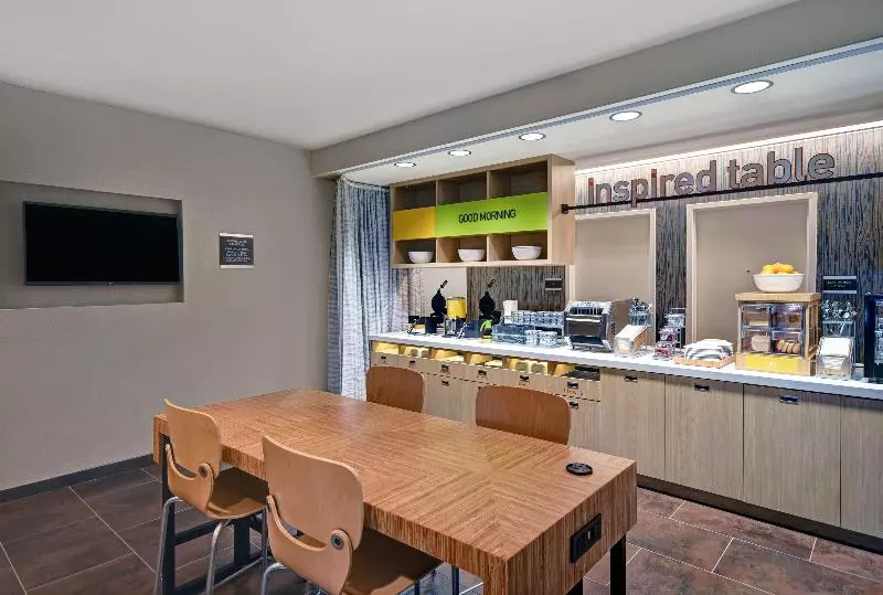 Fotos del hotel Home2 Suites By Hilton Atlanta Airport North:  23