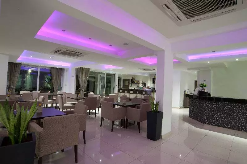 Fotos del hotel Frixos Suites  Apts:  2