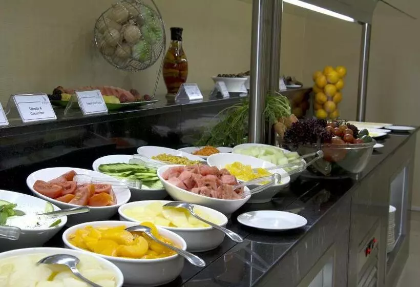 Fotos del hotel Al Khoory Hotel Apartments Al Barsha:  24