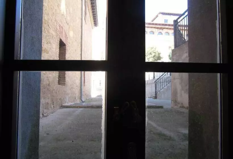 Fotos del hotel Hospedería De Alesves:  8