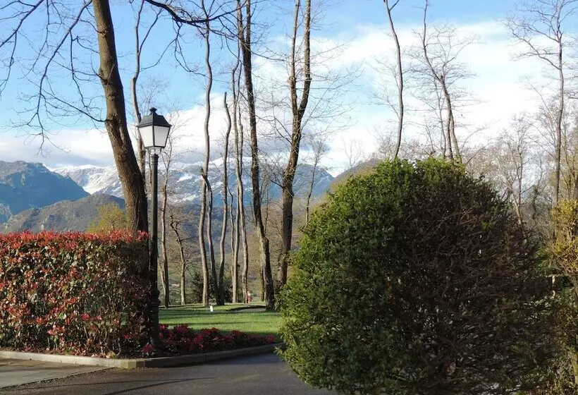 Fotos del hotel Castillo Del Bosque La Zoreda:  15