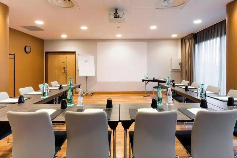 Fotos del hotel Courtyard By Marriott Toulouse Airport:  22