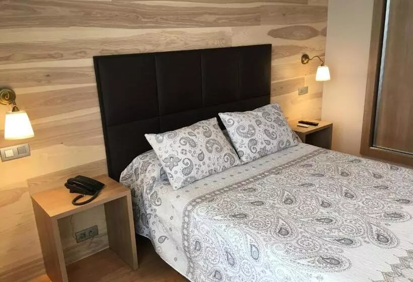 Fotos del hotel El Espinar:  16