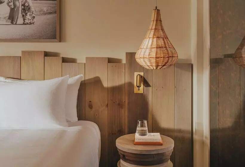 Fotos del hotel Cala Llonga Resort:  13