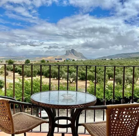 Fotos del hotel Los Dólmenes:  22