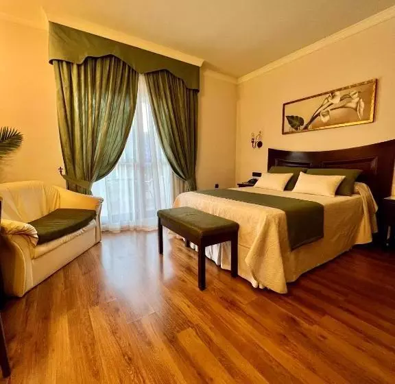 Fotos del hotel Los Dólmenes:  6