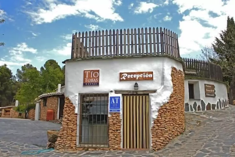 Fotos del hotel Cuevas Del Tio Tobas:  25
