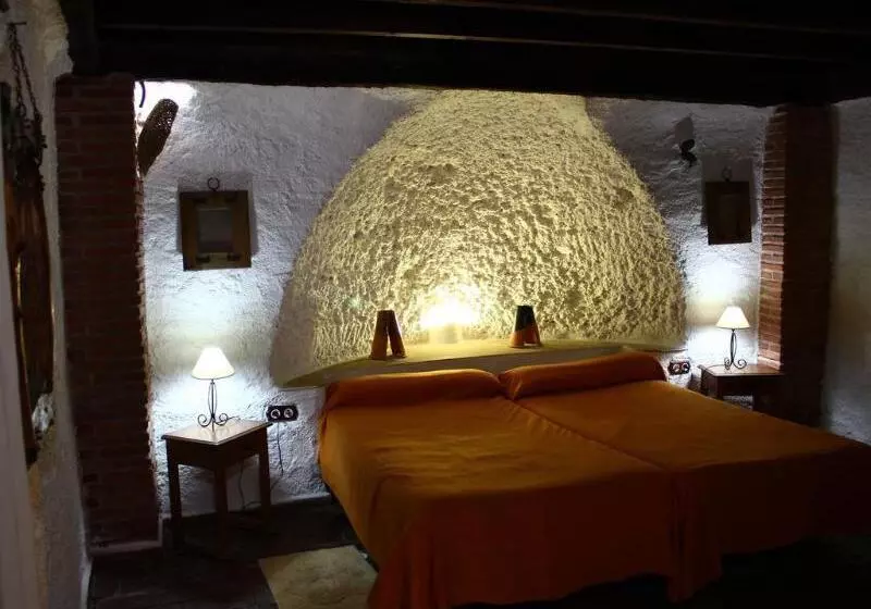 Fotos del hotel Cuevas Del Tio Tobas:  11
