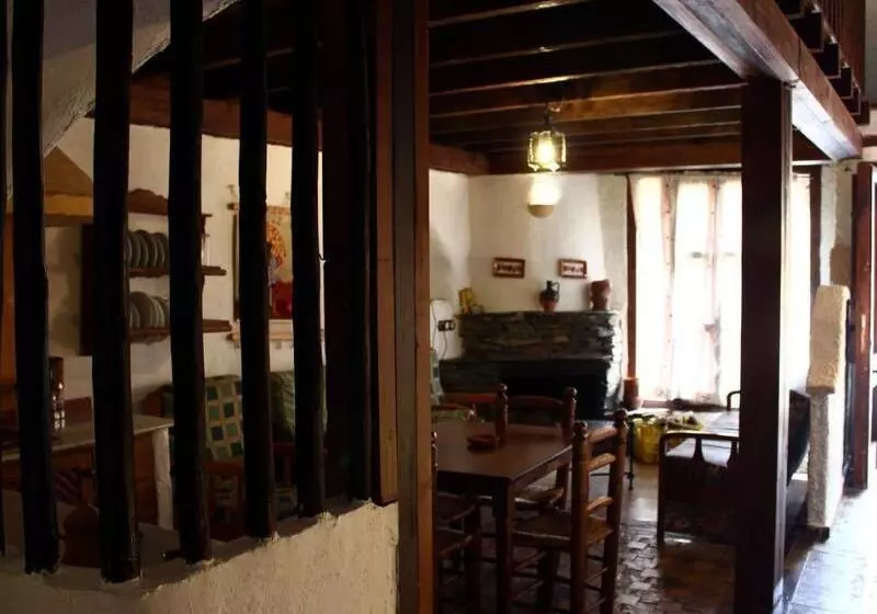 Fotos del hotel Cuevas Del Tio Tobas:  5