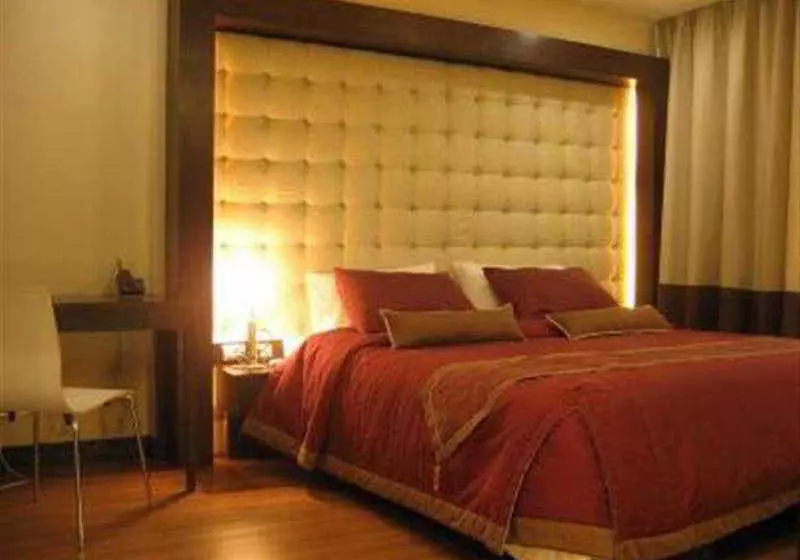 Merisess Sukhumvit 16