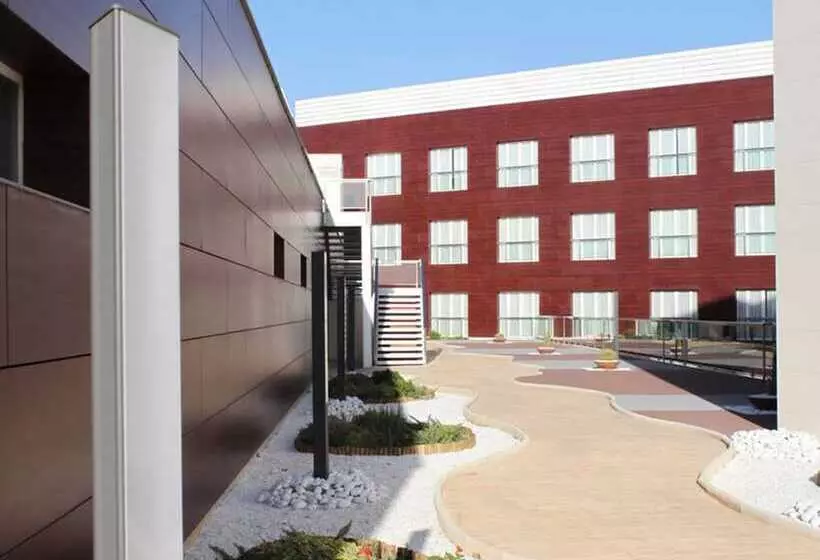 Fotos del hotel Beatriz Albacete:  6