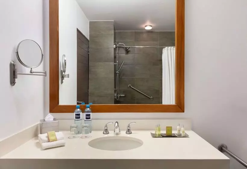 Fotos del hotel Doubletree Resort By Hilton Paracas:  13