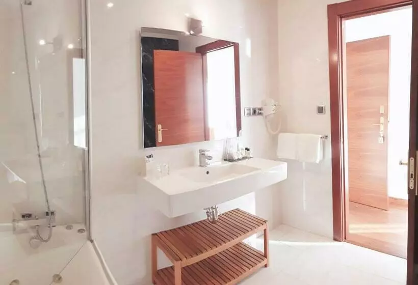 Fotos del hotel Indiana Llanes:  2