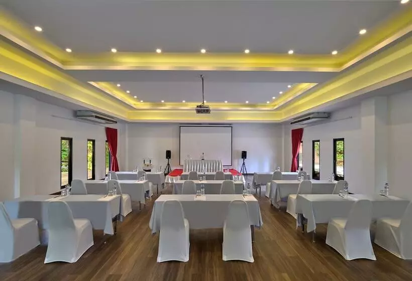 Fotos del hotel Nai Yang Beach Resort & Spa:  6