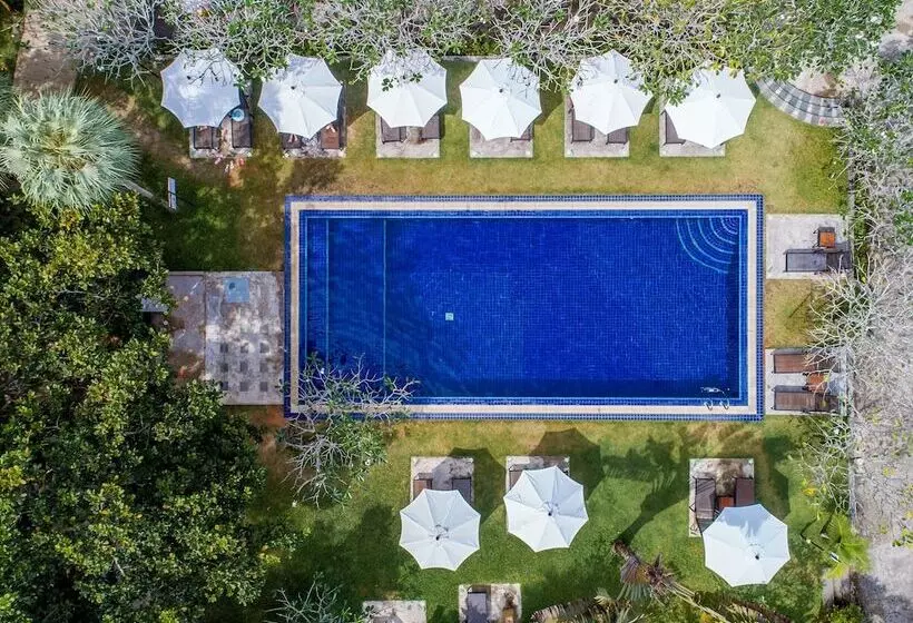 Fotos del hotel Nai Yang Beach Resort & Spa:  13