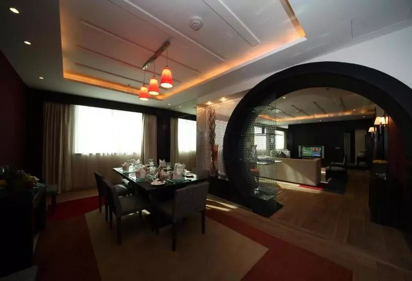 Fotos del hotel Novotel Riyadh Al Anoud:  11