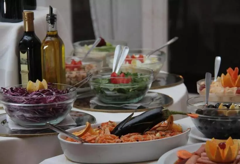 Fotos del hotel Grand Hotel Santa Teresita:  21