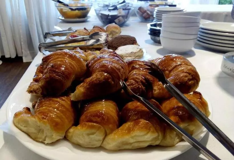 Fotos del hotel Grand Hotel Santa Teresita:  14