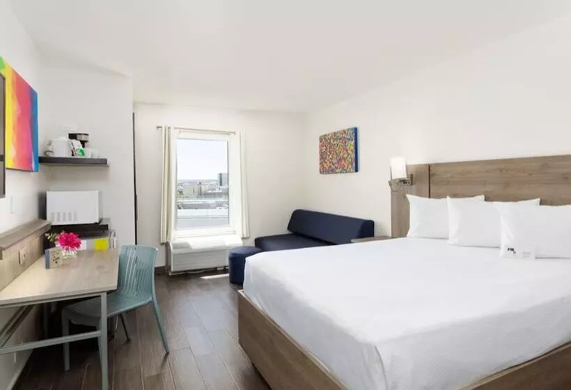 Fotos del hotel Mesaluna Near American Consulate:  10