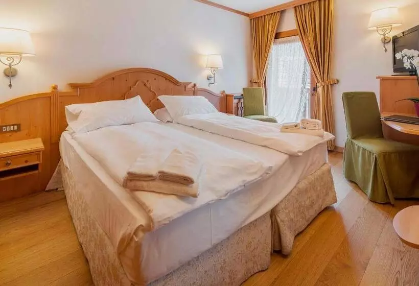 Fotos del hotel Royal Hotel Cortina:  18