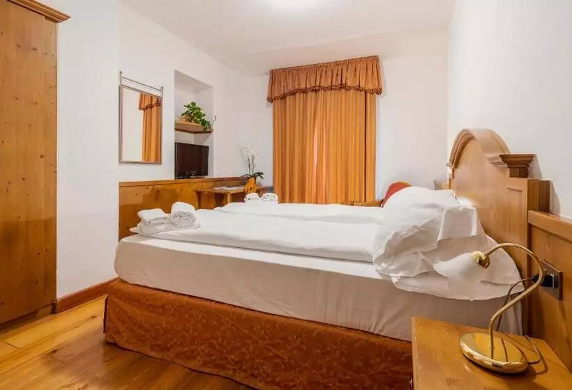 Fotos del hotel Royal Hotel Cortina:  6