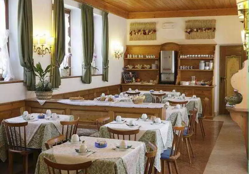 Fotos del hotel Royal Hotel Cortina:  4