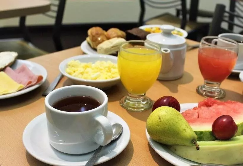 Fotos del hotel 8 De Octubre:  11