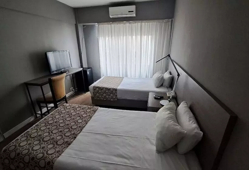 Fotos del hotel 8 De Octubre:  10