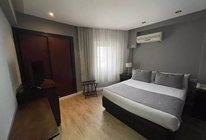 Fotos del hotel 8 De Octubre:  6