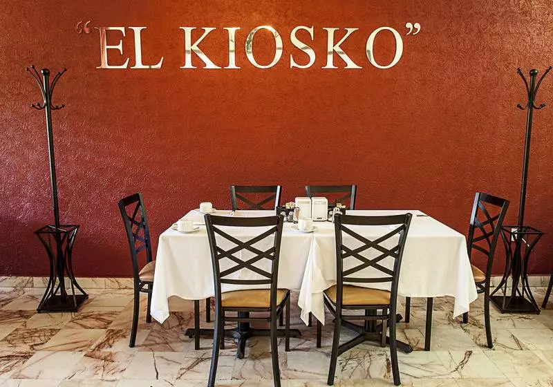 Fotos del hotel Del Paseo Campeche:  14