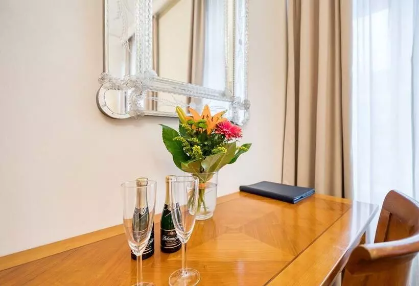 Fotos del hotel Europa:  5