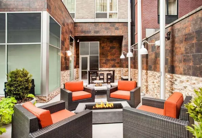 Fotos del hotel Hilton Garden Inn West 35th Street:  12