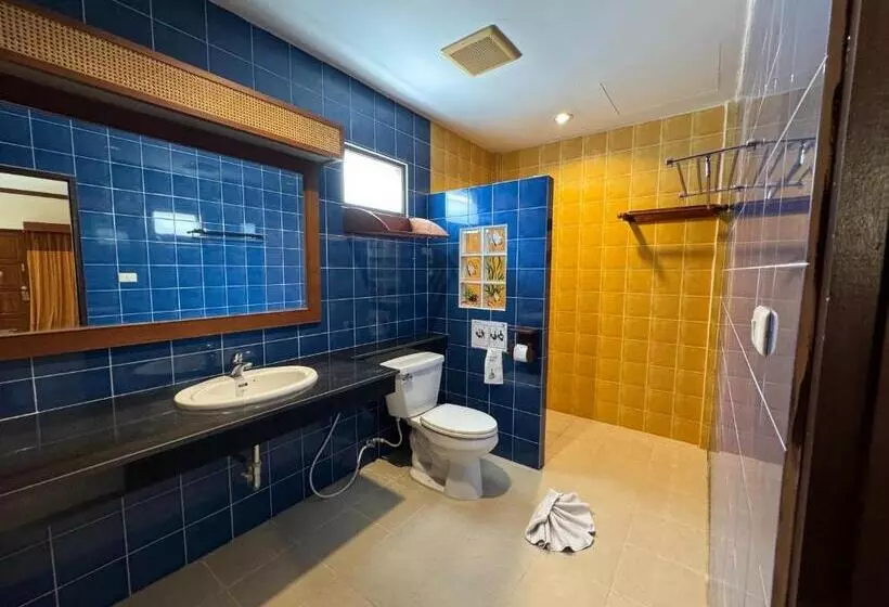 Fotos del hotel Lanta Resort:  7