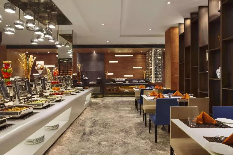 Fotos del hotel Ramada Plaza Jhv:  24