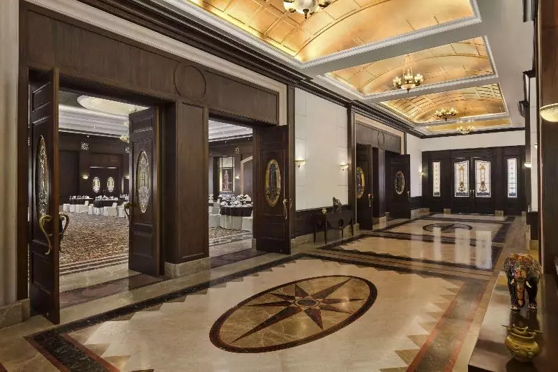 Fotos del hotel Ramada Plaza Jhv:  18