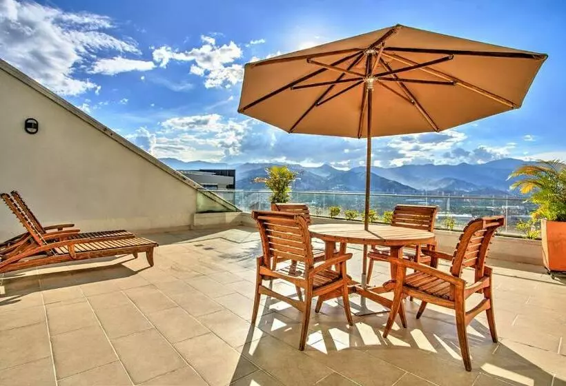 Fotos del hotel San Fernando Plaza:  8