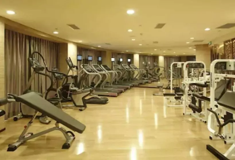 Fotos del hotel Regal Jinfeng Hotel:  4