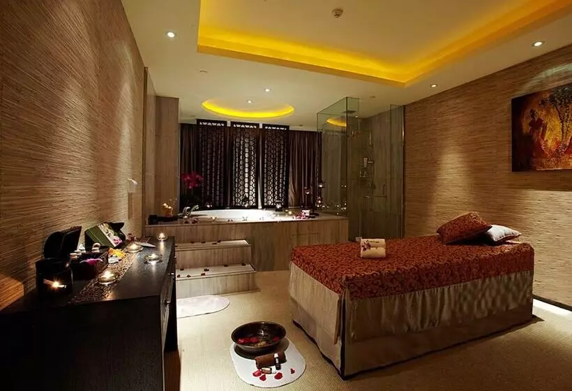 Fotos del hotel Regal Jinfeng Hotel:  12