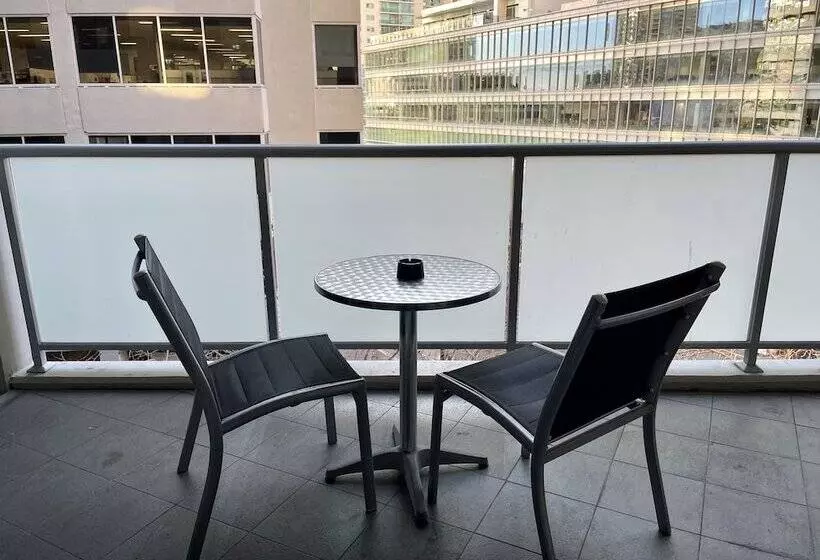 Fotos del hotel Apx World Square:  17