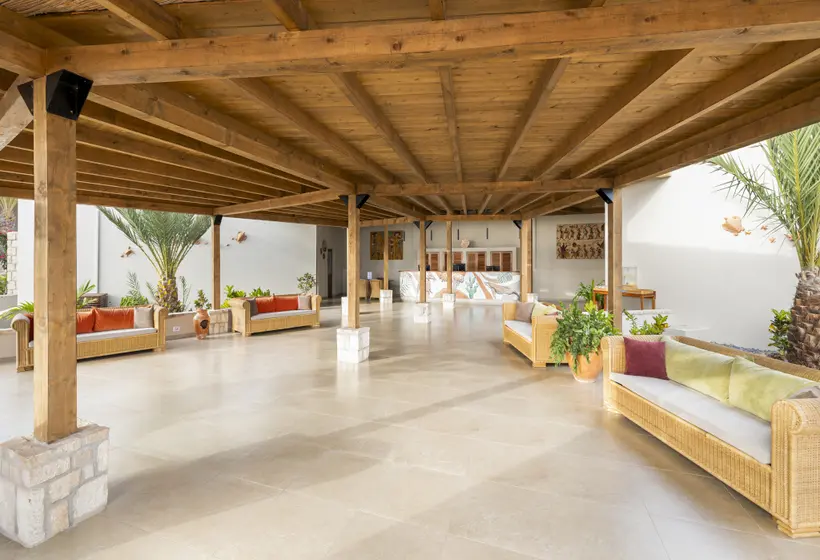 Fotos del hotel Ahg Marine Club Beach Resort:  25