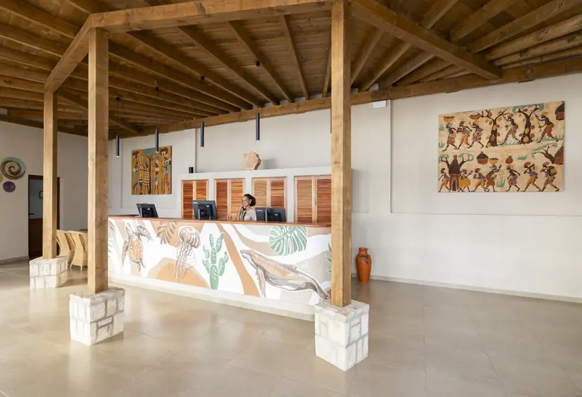 Fotos del hotel Ahg Marine Club Beach Resort:  32