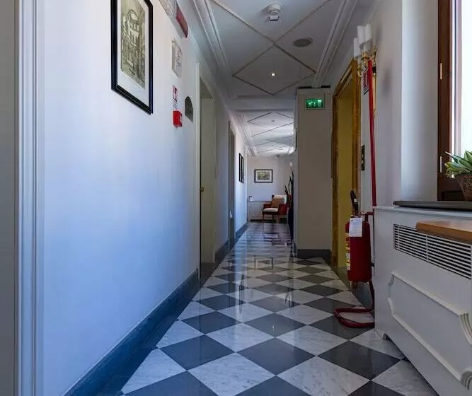 Fotos del hotel Golden Tower  & Spa:  9