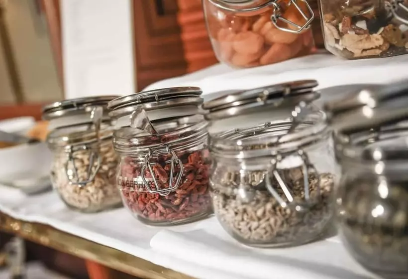 Fotos del hotel Golden Tower  & Spa:  7