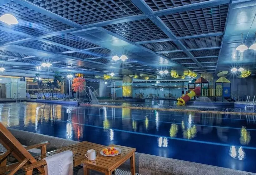 Fotos del hotel King World:  2