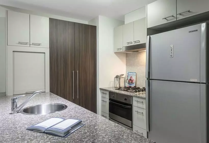 Fotos del hotel Oaks Brisbane Aurora Suites:  20